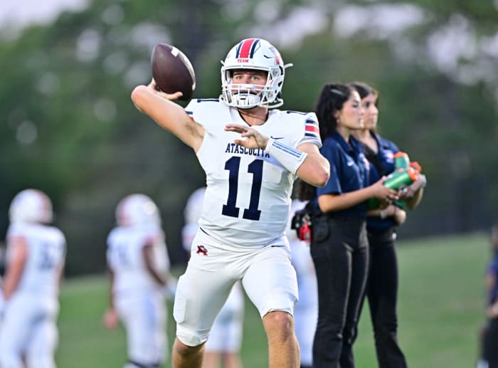 Atascocita vs North Shore October 27, 2023 Photo-Tom Dendy32